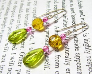 E1108 CHARMING GLASS DANGLE HOOK EARRINGS 5cm