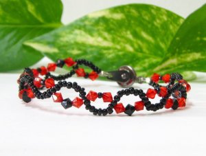free shipping ~ B1330 Gorgeous Handcraft jewelry Red & Black beads Bracelet 19cm