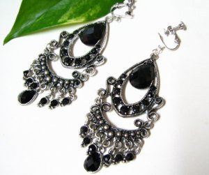 *FREE SHIPPING* E1607 RHINESTONE BLACK EXOTIC CLIP ON EARRINGS 8cm