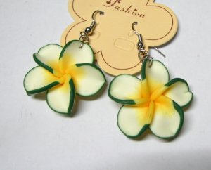 *FREE SHIPPING* HOOK EARRINGS E890 Green & Yellow Clay Flower Hook Earrings 6cm