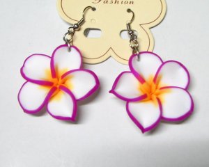 *FREE SHIPPING* HOOK EARRINGS E891 Pink & White Clay Flower Hook Earrings 6cm