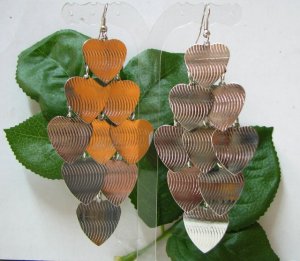 *FREE SHIPPING* E956 Charming Heart Silverly Hook Earrings 13.5cm