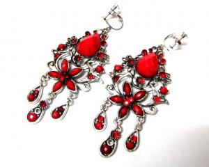*FREE SHIPPING *E1680 Beautiful Red Floral Dangle Clip On Earrings 8cm