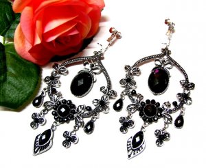 *FREE SHIPPING*E1719 Rhinestone Black Dangle Clip On Earrings 9.5cm