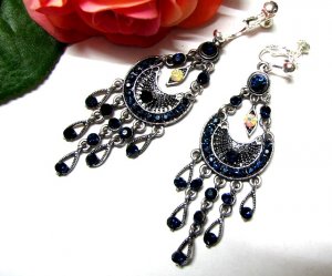 *FREE SHIPPING*E1717 Blue Rhinestone Dangle Clip On Earrings 7.5cm