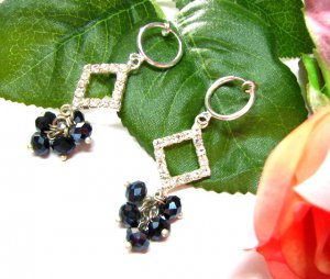 ~ FREE SHIPPING ~E1436 Unique Rhinestone & Crystal Dangle Clip On Earrings 5.5cm