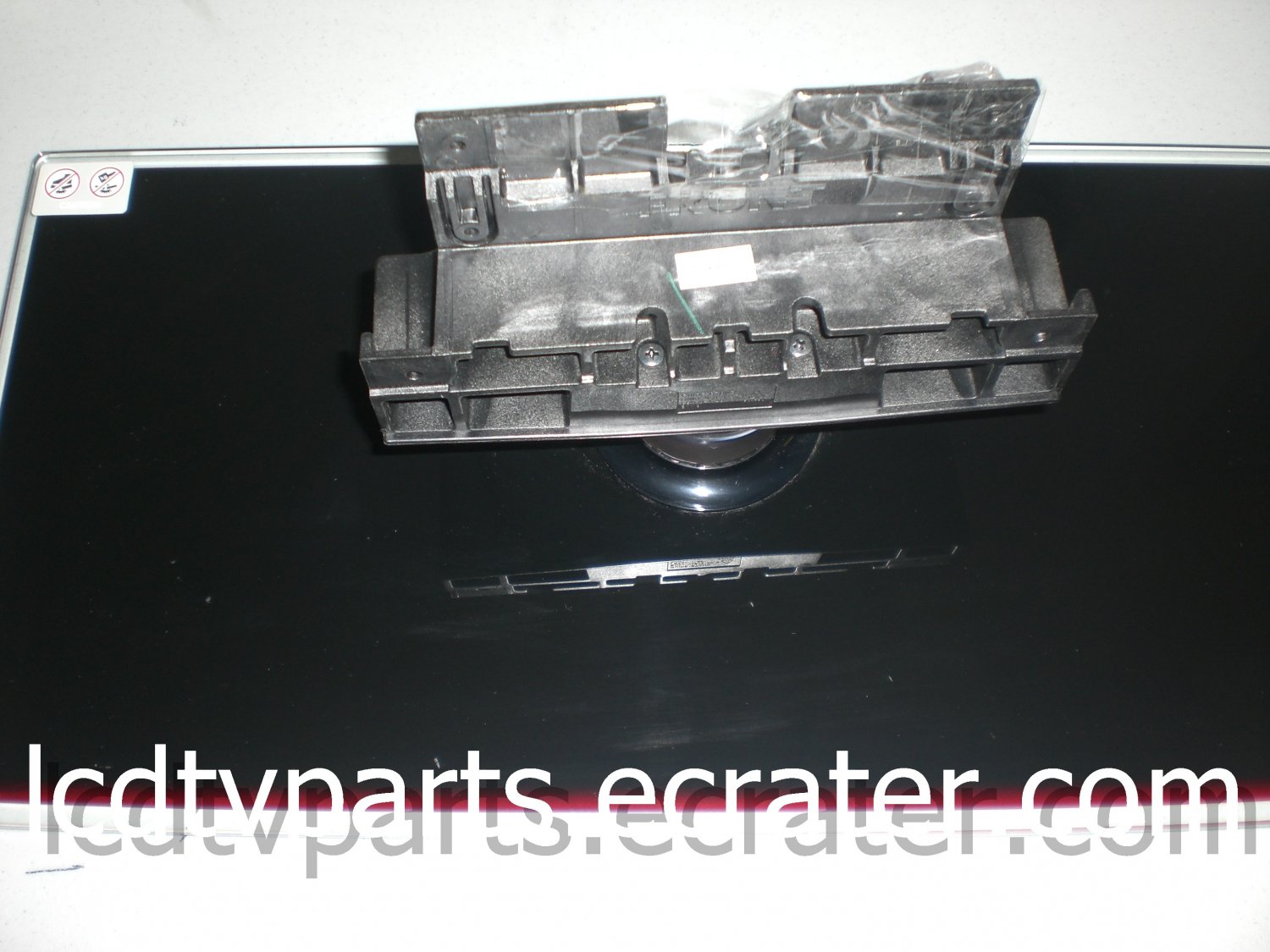 BN9609501A, Lcd Tv Pedestal Base Stand For SAMSUNG LN46B630N1FXZA