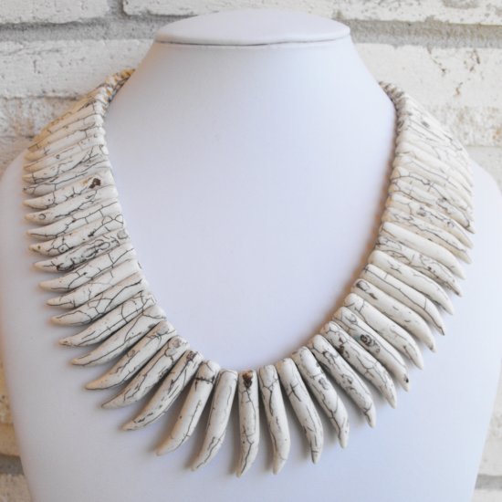 White Curved Teeth Necklace