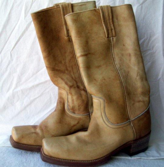 square toe frye boots