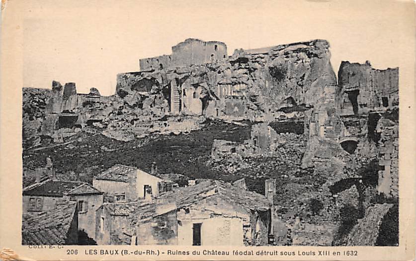 Les Beaux, Ruines du Chateau - France (A121)
