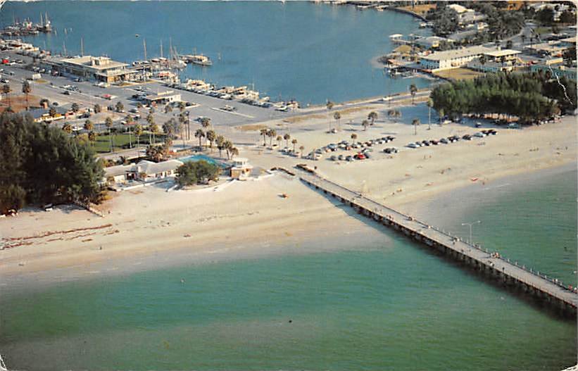Clearwater Beach, Florida Fishing Pier 1957 Postcard (A438)