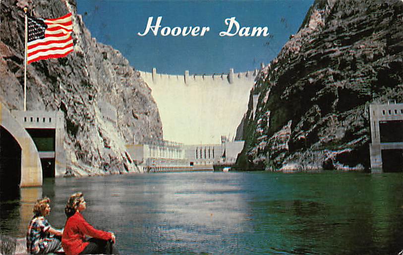 Hoover Dam - Neveda - Arizona Postcard (B509)