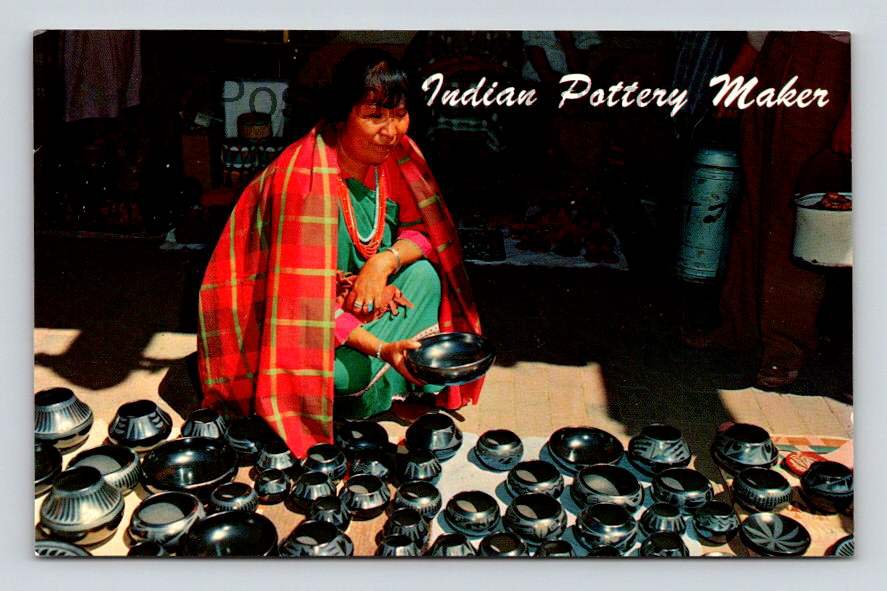 Albuquerque New Mexico Indian Pottery Maker Postcard (eH274)