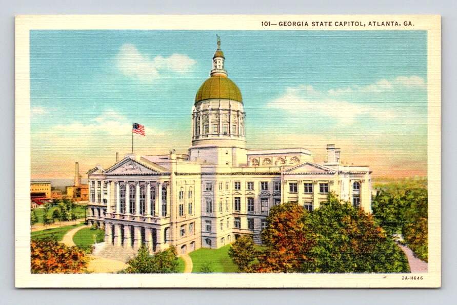 Atlanta Georgia State Capitol Postcard  (eH667)