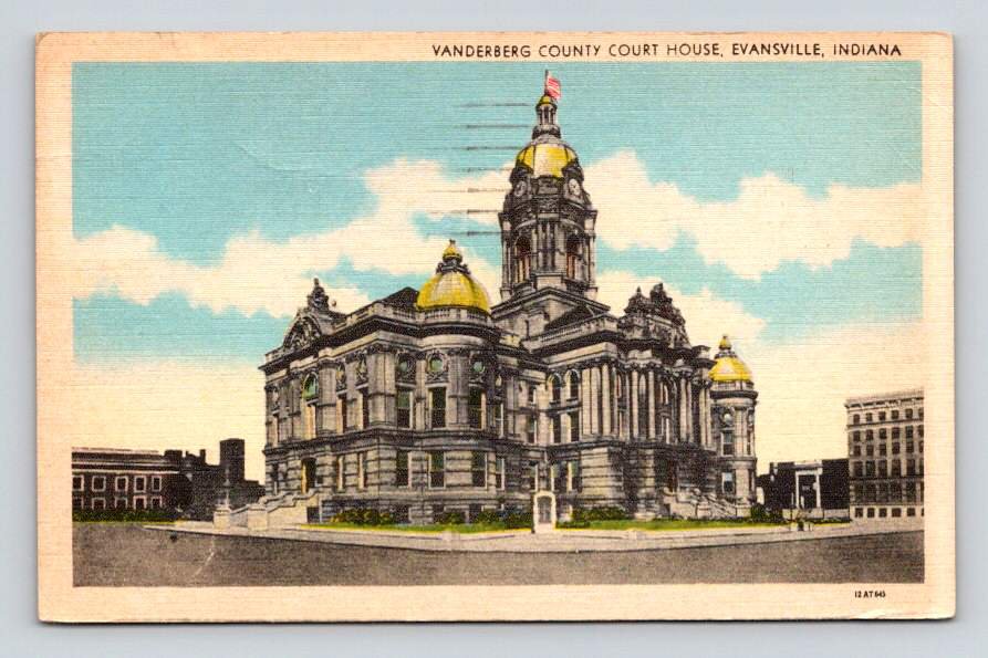 Evansville Indiana Vanderberg County Court House Vintage 1947 Postcard  (eH679)