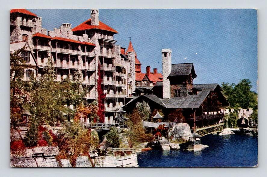 Mohonk Lake New York Mountain House Office Building Overhanging The Lake Postcard (eH871)