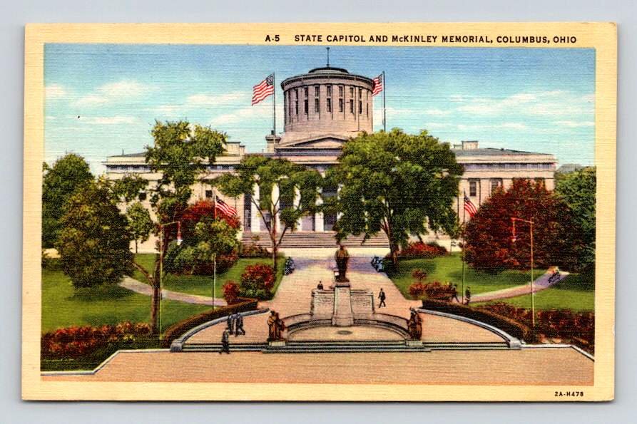 Columbus Ohio State Capitol and McKinley Memorial Vintage Postcard (eH1019)