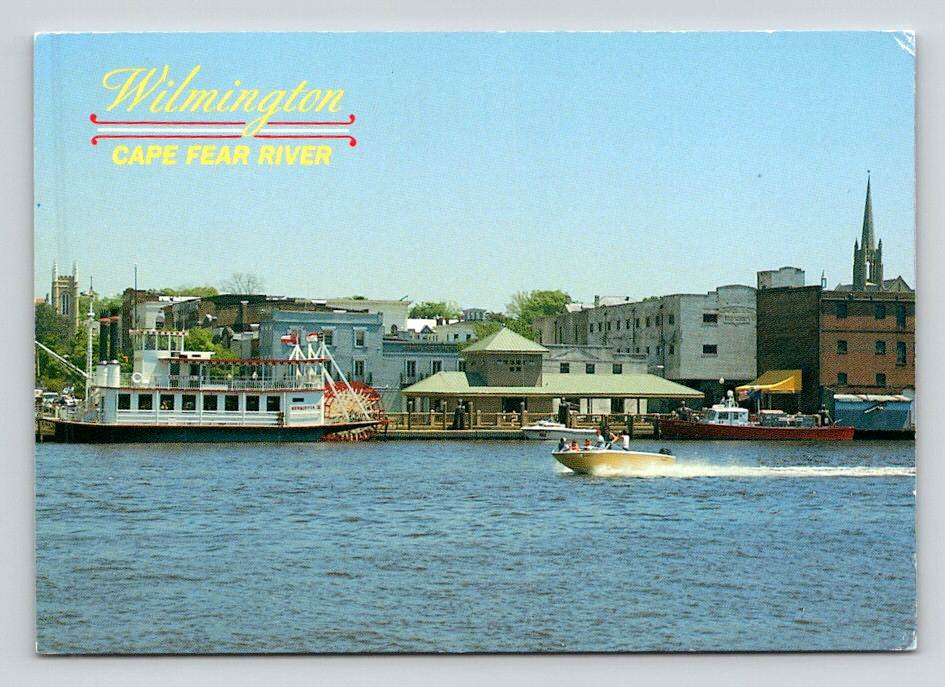 Wilmington North Carolina Cape Fear River View Postcard (ecL1038)