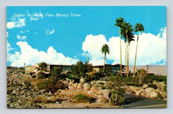 Debbie Reynold's Palm Srpings California Home Postcard (ecM109)