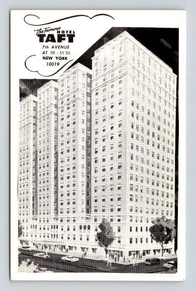 Hotel Taft New York City at Radio City & Rockefeller Center Postcard (ecM179)