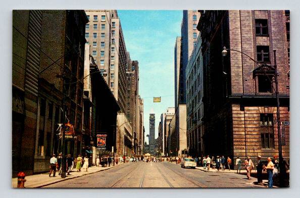 Toronto Ontario Canada Bay Street & City Hall Postcard (M782)