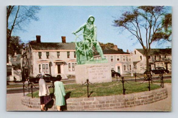 Gloucester Massachusetts Statue of A Fisherman Postcard (P-143)