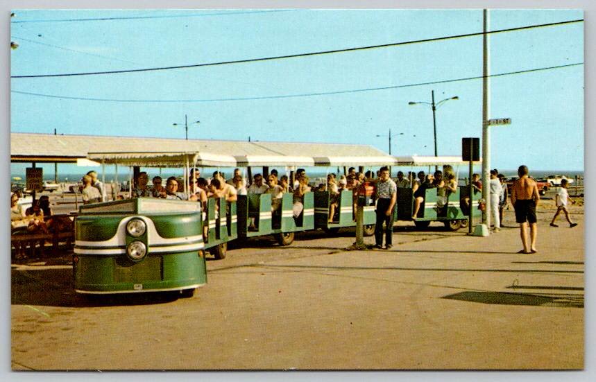 Ocean City Maryland Boardwalk Train 1960s Postcard (V-448)