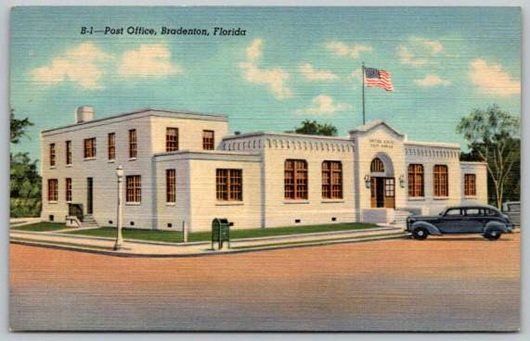 Bradenton Florida Post Office Postcard  (Y-676)