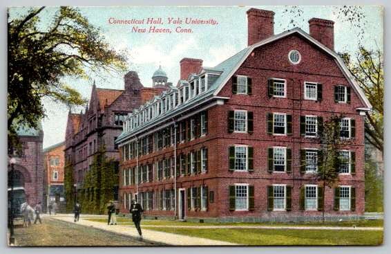 New Haven Connecticut Yale University Connecticut Hall Postcard (PCCA-61)