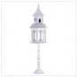 VICTORIAN-STYLE BIRDHOUSE