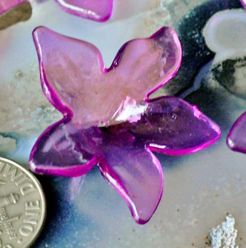 12 Acrylic Transparent Purple Gilia Flower Beads 28mm p152p
