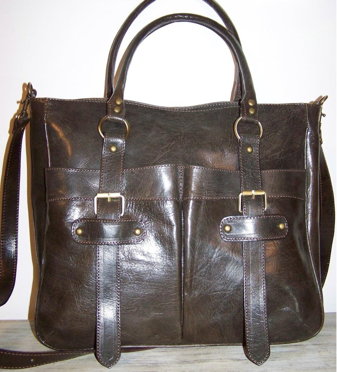 Dark brown leather handbag tote shoulder cross body bag Lea fits a 13 ...