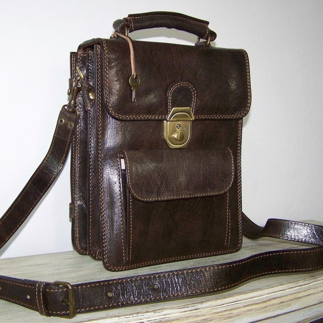 Dark brown leather crossbody bag handbag messenger shoulder Elie Bis
