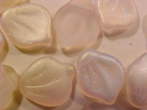 Leaves Drop 25 Pink Matte AB Glass Beads