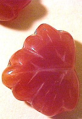 Leaves Maple 25 Reddish Brown Glass Beads