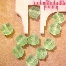Flower 25 Green Glass Mini Beads