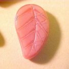 Leaves Curve 25 Pink Case Glass Beads