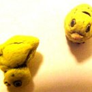 Chicken Baby Chick Hen 4 Sitting Pottery Bead