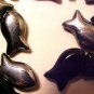 Fish Cracker Style 12 Black and Silver Mini Glass Beads
