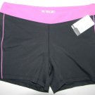 NWT NEW BALANCE LIGHTNING DRY WOMEN TRAINING  SHORTS BLACK LARGE POLYESTER
