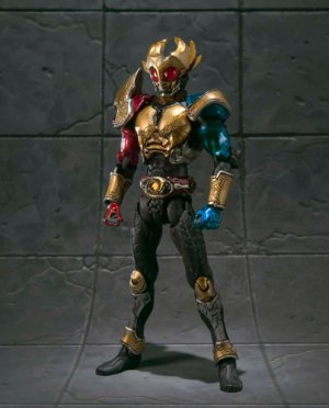 Bandai SIC Kiwami Kamen Masked Rider Agito Trinity Form