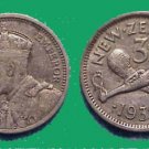 *POLY* NZ 1936 Threepence in excellent condition C003