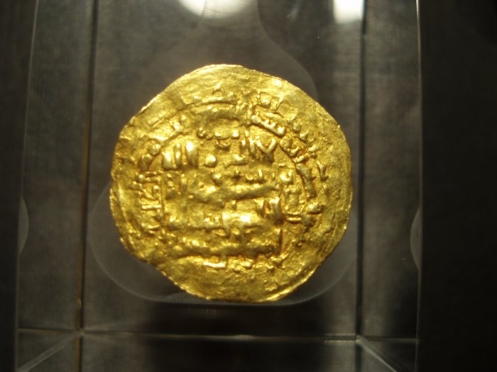 *POLY*EX LANZ Zengiden dynasty gold dinar 28m 4.2g C009