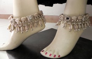 BELLY DANCE ETHNIC COWRIES MIRROR ANKLETS PAYAL TRIBAL BOHO GYPSY