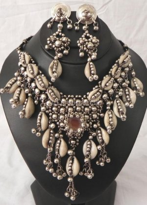 Belly dance Cowrie Costume choker necklace Earring kuchi boho gypsy set
