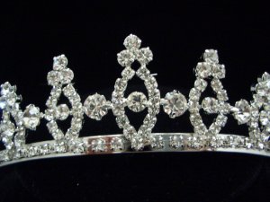 NEW Bridal Wedding Veil Crystal Crown Tiara T36