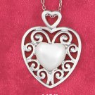 18" CABLE CHAIN NECKLACE W/ MOP HEART IN SCROLLED FRAME