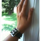 NEW Black Beads Shell Mother of Pearl Elastic Bracelet