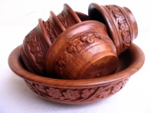 7 piece wooden hand carved bowl set, Rosewood