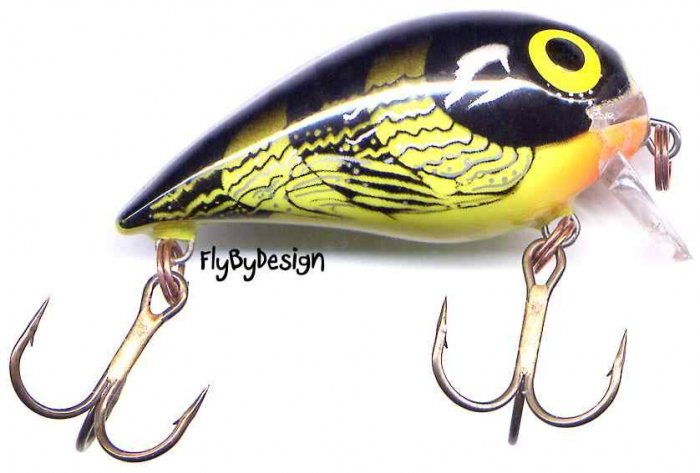 Storm 1-1/2" Bumble Bee SubWart Shallow Diving Lure